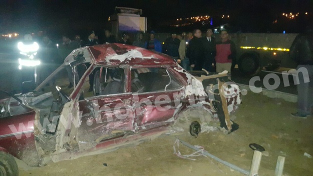 Bayındır’da meydana gelen feci trafik kazasında 3 kişi hayatını kaybetti.